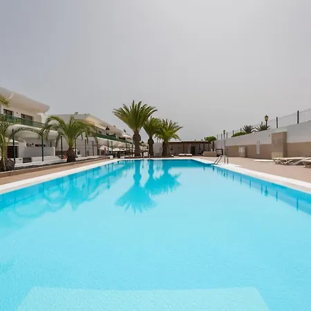 Home2book Casa Chispos Corralejo, Terrace&pool * Коральео