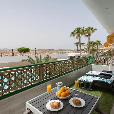 Home2book Casa Chispos Corralejo, Terrace&pool Appartement *